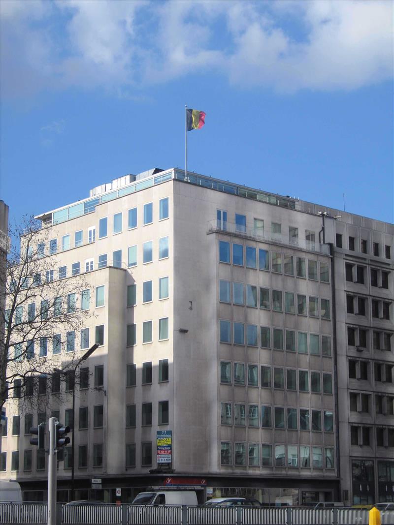 Offices to let ner Madou in Brussels