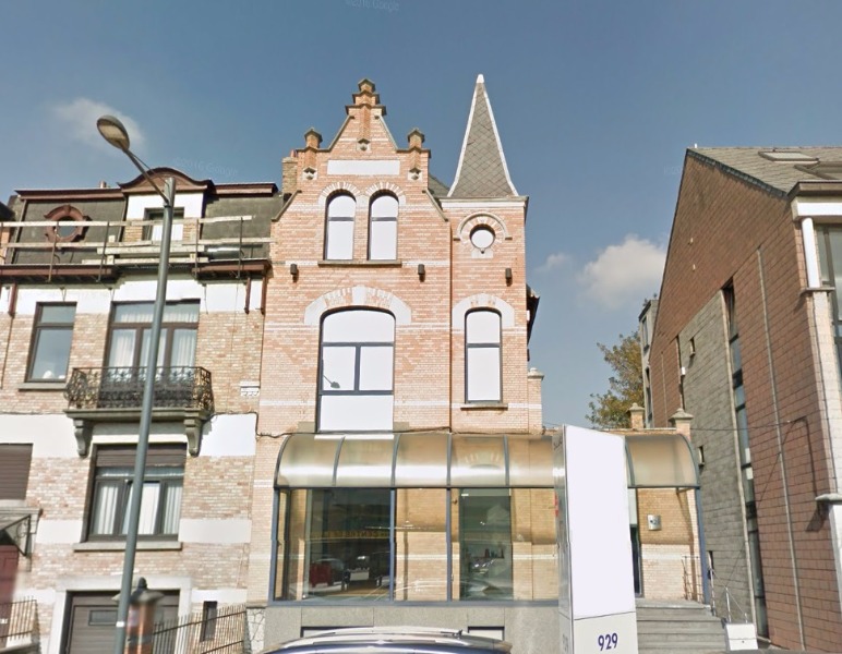 Zeer mooi kantoorgebouw gelegen langs de Chaussée de Louvain